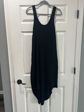 Cha Sor Sleeveless Black High-Low Ribbed Dress/ new never been worn!